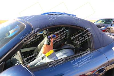 media/Mar-30-2025-Speed Ventures (Sun) [[39e6b1441d]]/Yellow/Grid/